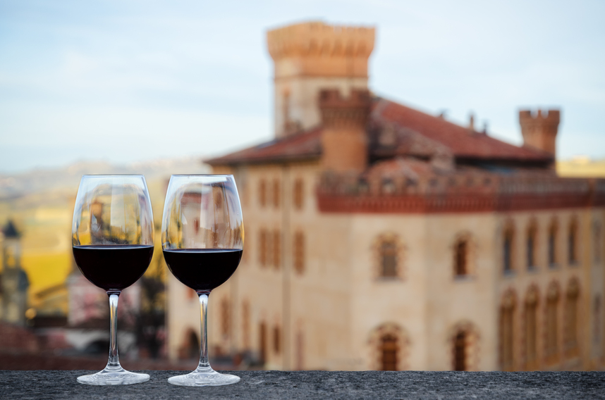 Il Barolo: storia e caratteristiche di un mito italiano Il Barolo: storia e caratteristiche di un mito italiano